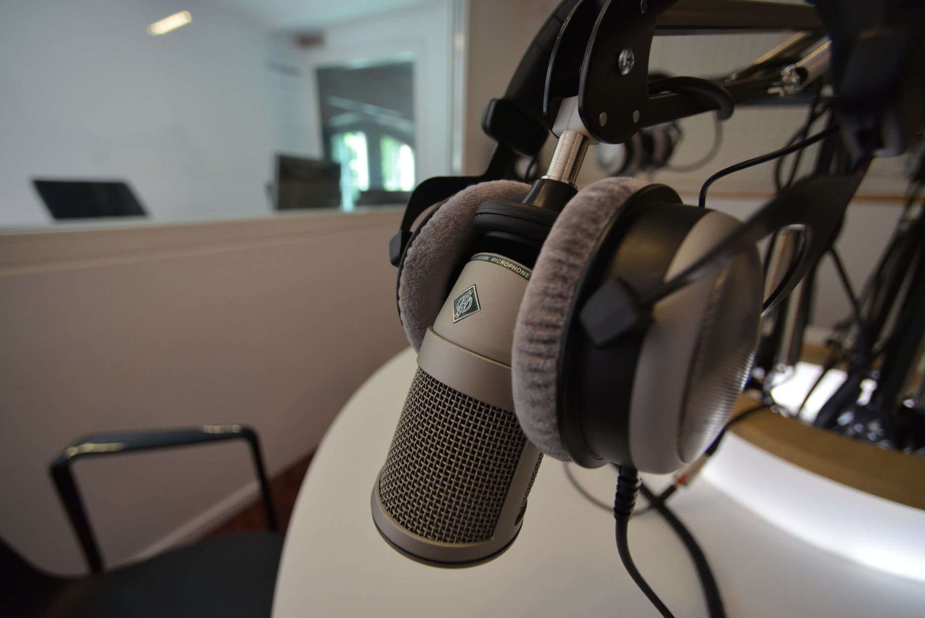 Community Radio Licence UK Explained: Costs, Rules and How to Apply - zdjecie w tresci