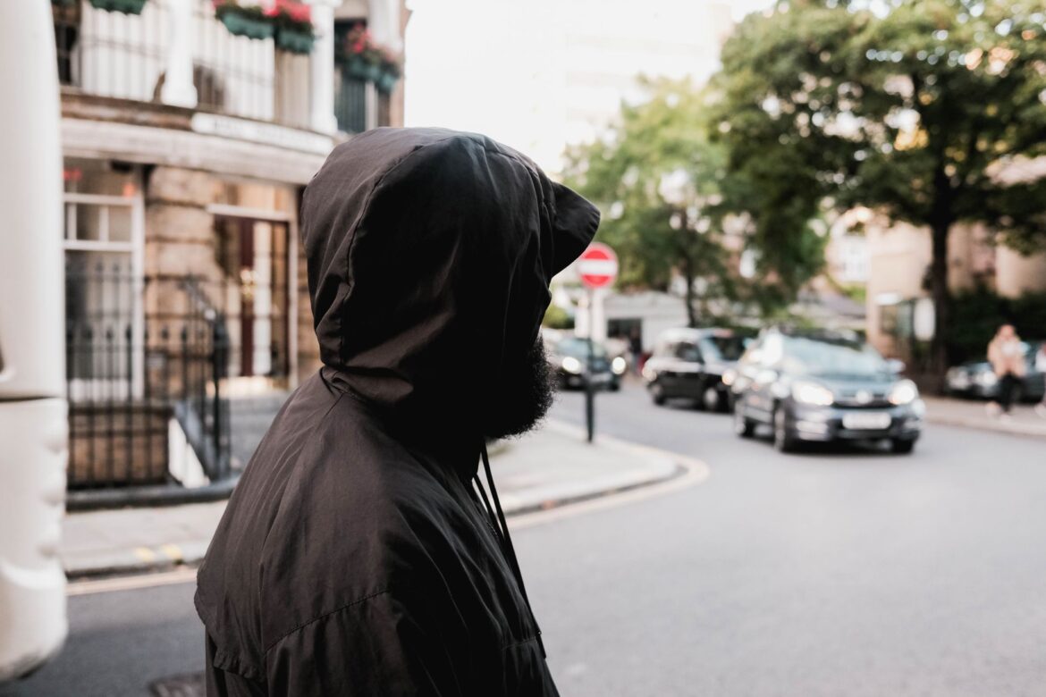 Community Policing Schemes: A Practical Guide for UK Neighbourhoods - ilustracja artykulu
